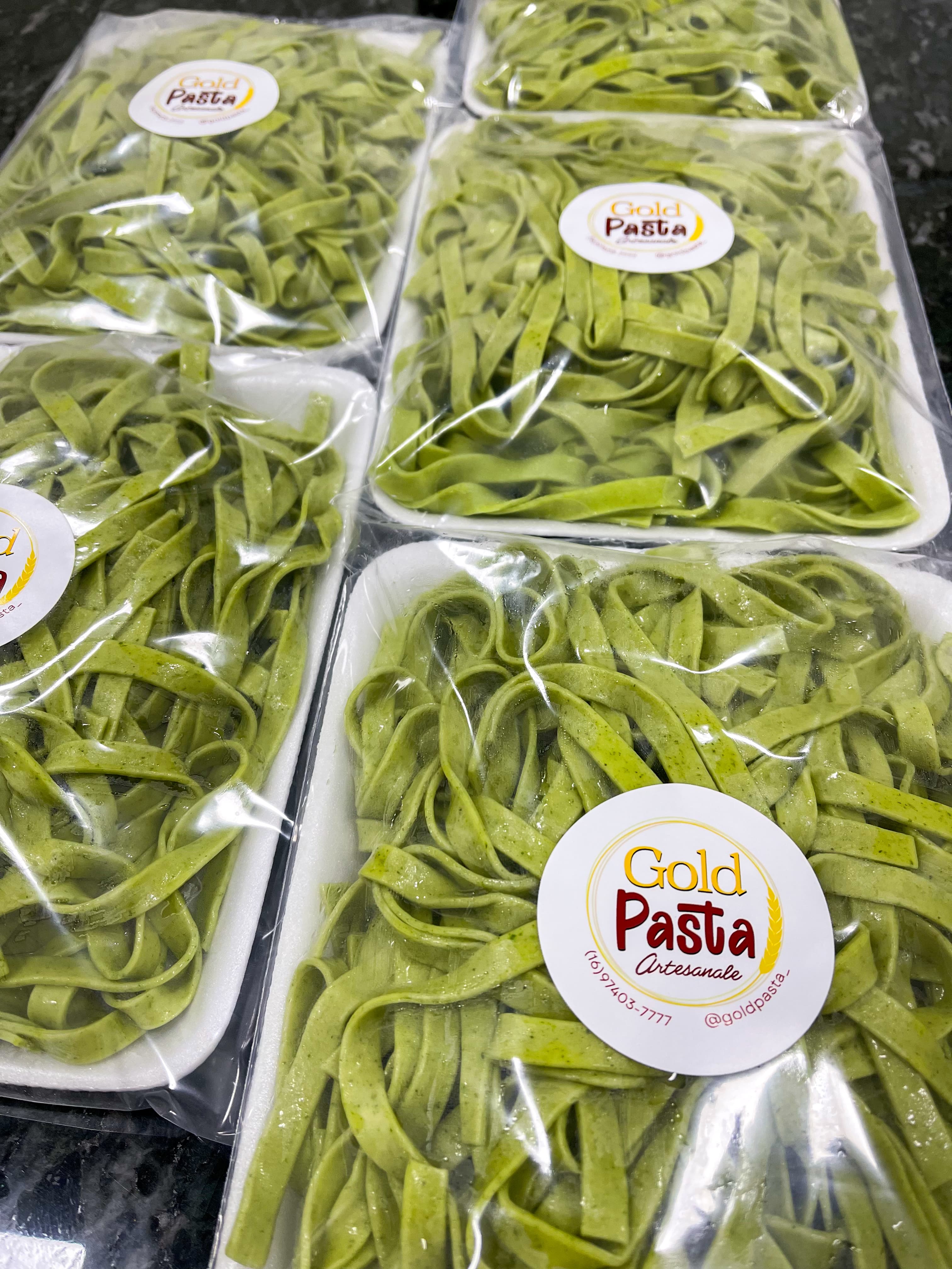 Fettuccine de Espinafre